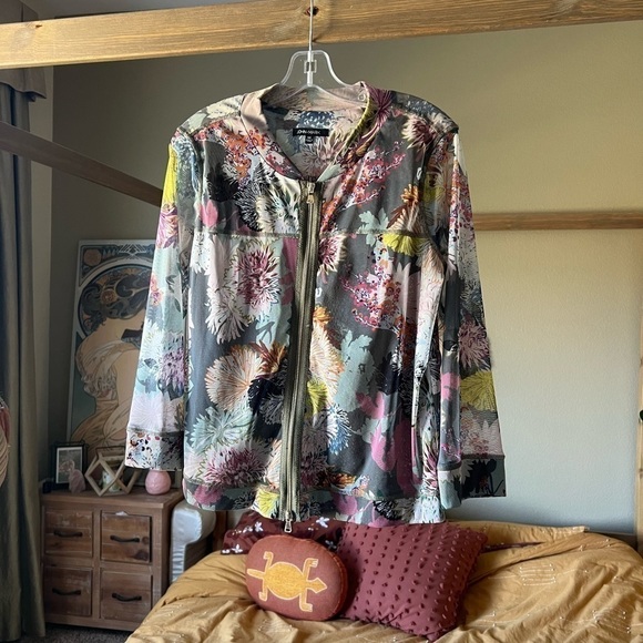 John Mark Tops - JOHN MARK NWT Women’s XS Floral Mesh Zip Front Jacket Shirt/ Fall Floral Jacket